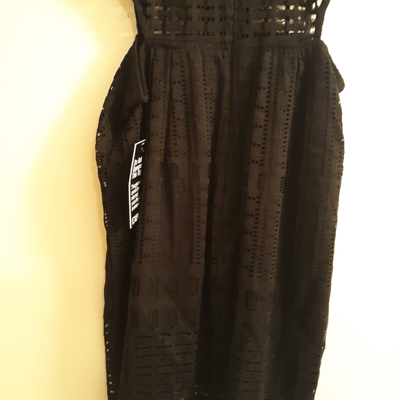 EXPRESS DRESS - Picture 10 of 10